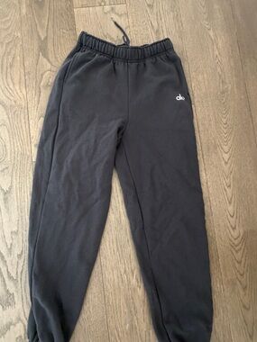 ALO Yoga Sweatpants